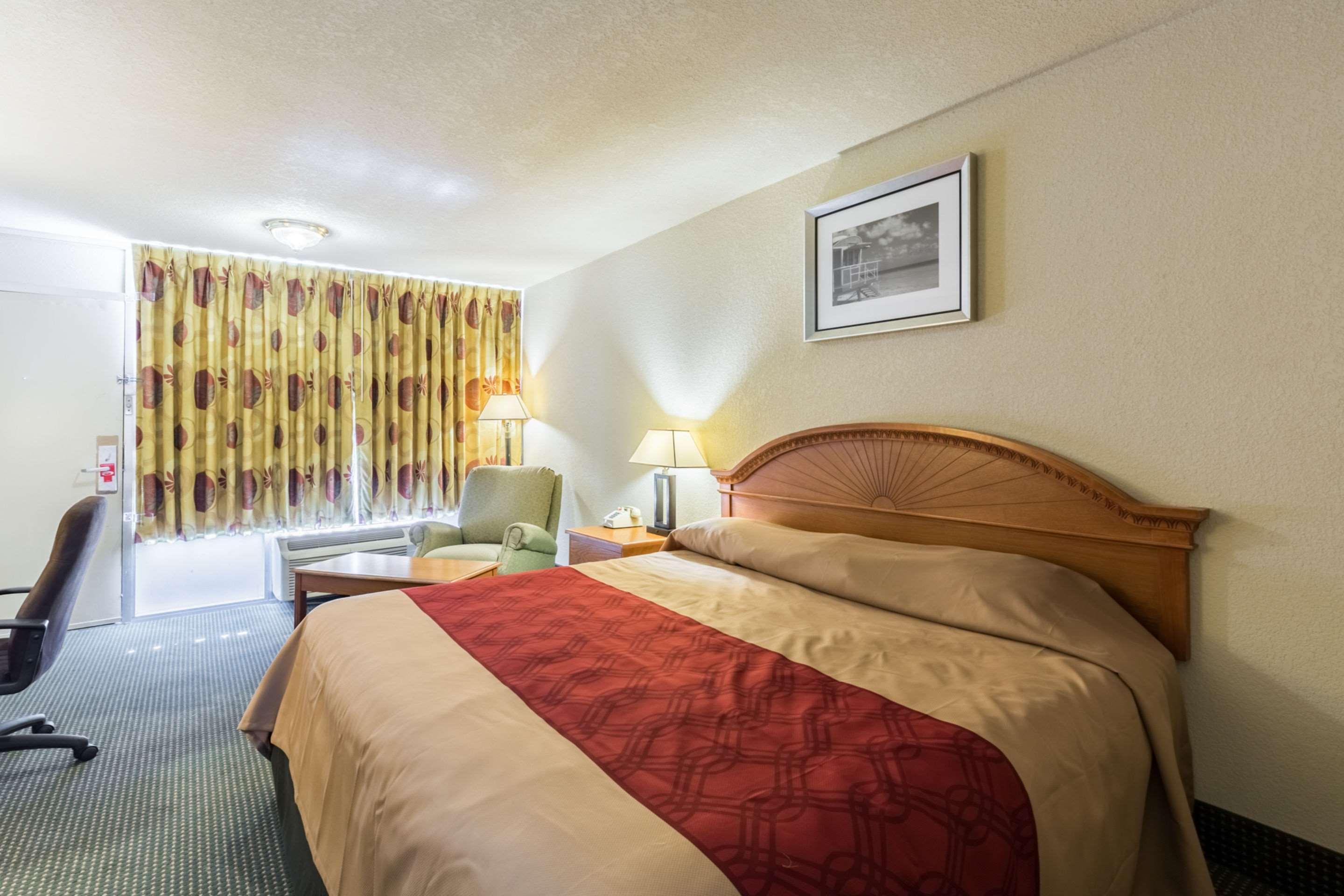 Econo Lodge Baytown Extérieur photo